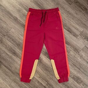 Lira joggers new